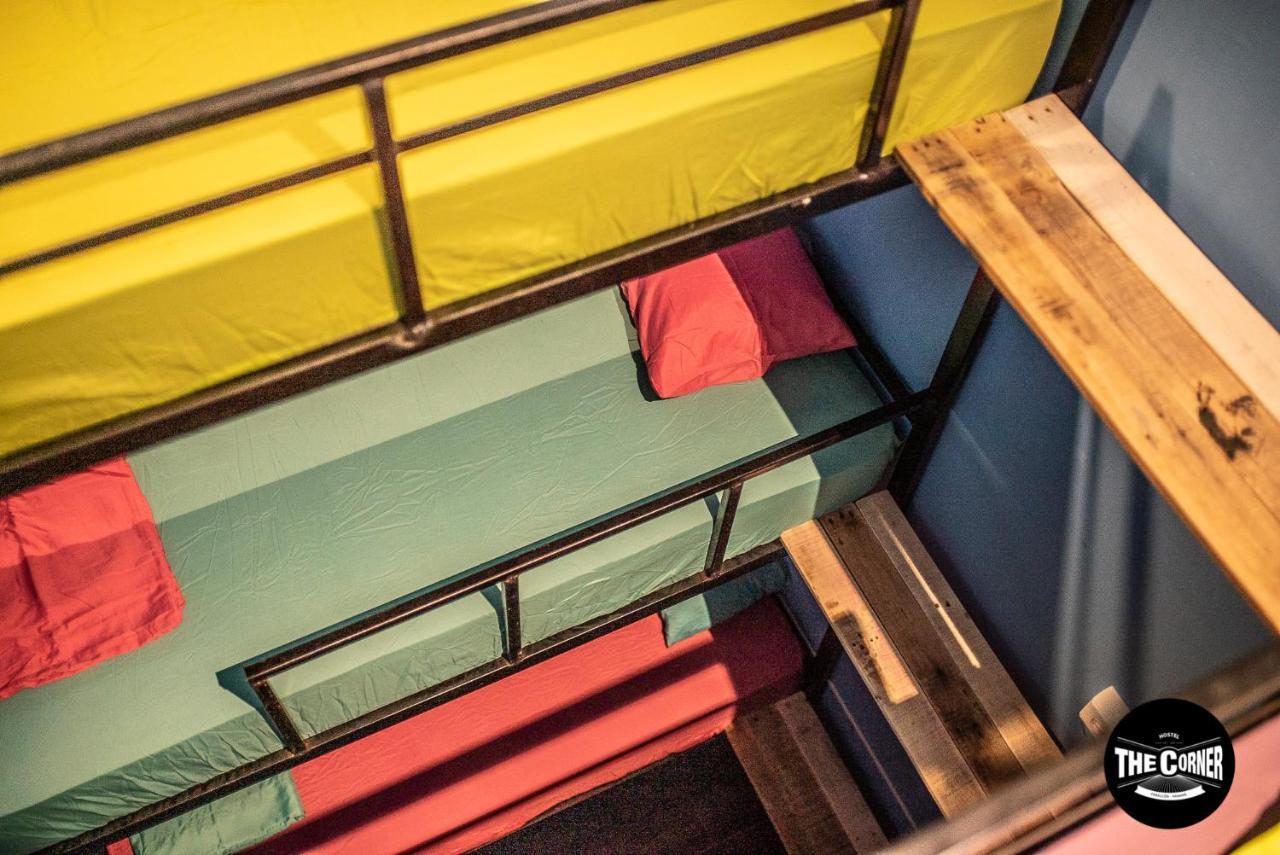 The Corner Hostel Плая Бланка Екстериор снимка