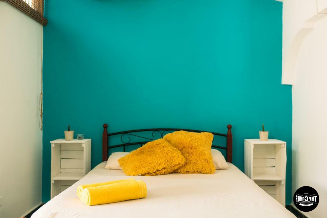 The Corner Hostel Плая Бланка Екстериор снимка